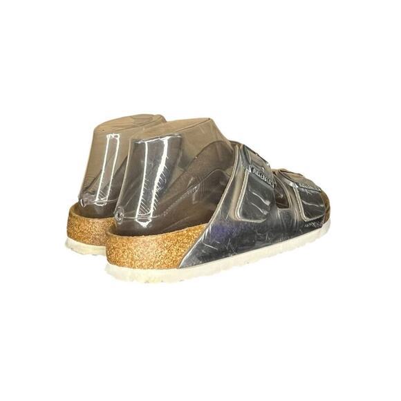 ***SOLD*** Birkenstock Arizona Sandal Softbed Leather Metallic Silver Size 6 - Picture 4 of 6